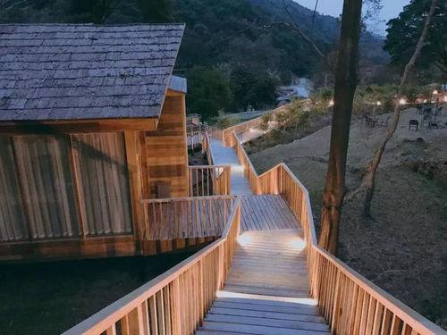 什么是網紅小木屋呢,揭秘網絡紅人的田園生活新趨勢