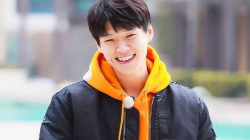 男明星星辰,揭秘男明星的璀璨人生