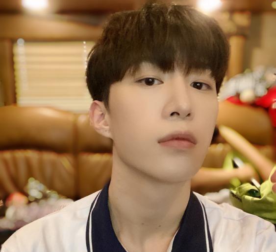 娛樂吃瓜醬王安宇,娛樂吃瓜界的“醬王”，揭秘娛樂圈幕后故事