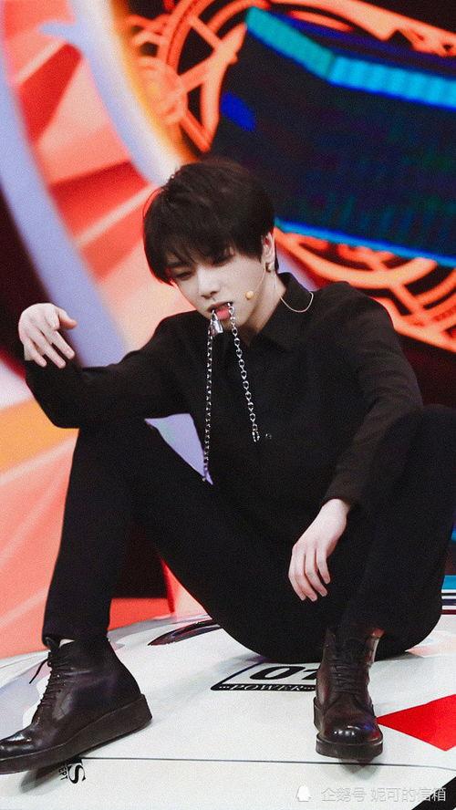 娛樂(lè)圈吃瓜沒(méi)有解說(shuō)嗎,揭秘幕后真相，無(wú)需解說(shuō)！